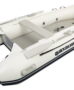 Надуваема лодка Quicksilver Airdeck 300, бял